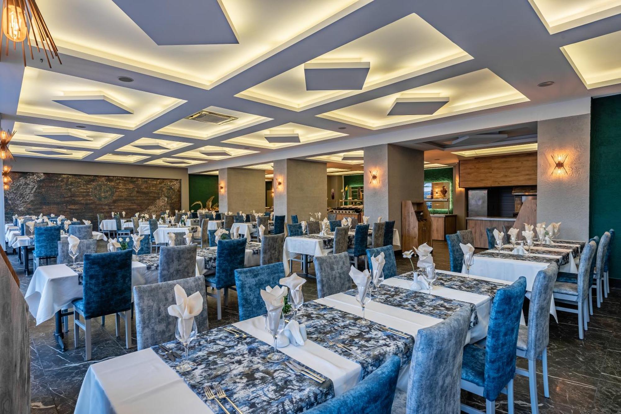 Odelia Resort Hotel Кушадасъ Екстериор снимка