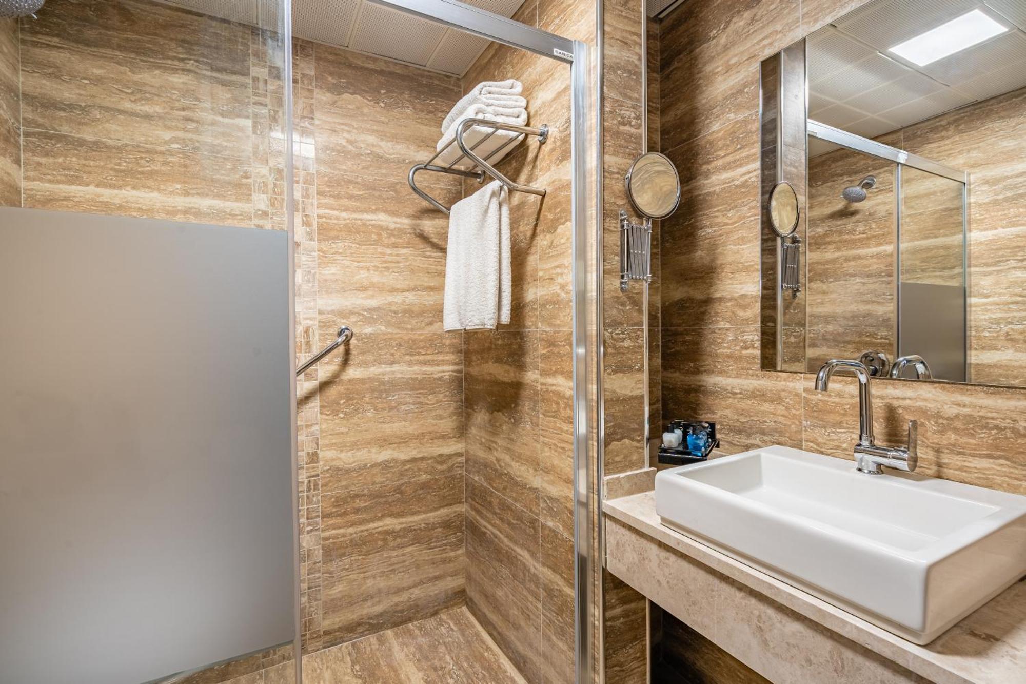 Odelia Resort Hotel Кушадасъ Екстериор снимка