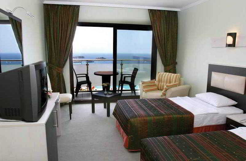 Odelia Resort Hotel Кушадасъ Екстериор снимка