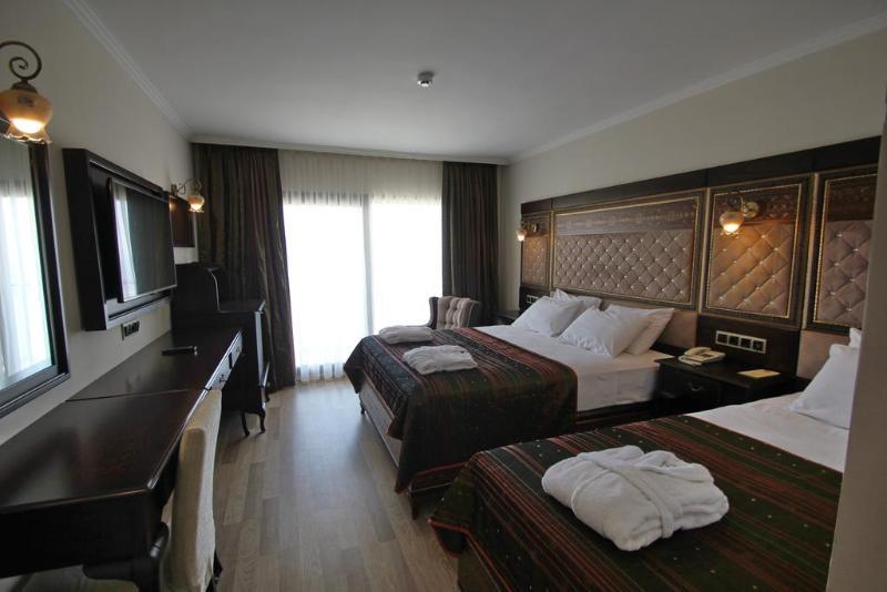 Odelia Resort Hotel Кушадасъ Екстериор снимка